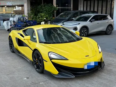 McLaren 540C 2016, 60000 км, за 688000 CNY
