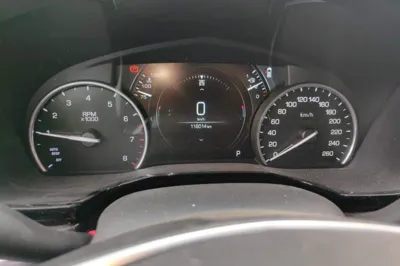 Cadillac XT5 2018, 118000 км, за 77541.44 CNY - фото 11