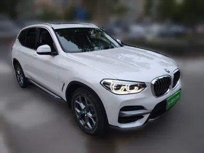 BMW X3 2021, 8700 км, за 214136.03 CNY