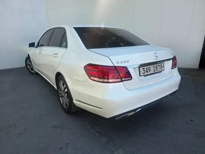 Mercedes-Benz E-Class 2014, 152206 км, за 7950000 KRW