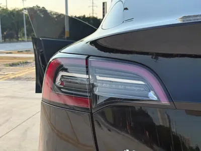 Tesla Model 3 2020, 130000 км, за 89800 CNY - фото 12