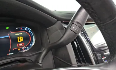 Cadillac Escalade 2020, 79551 км, за 37000000 KRW - фото 9