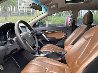 MG MG GT 2018, 270000 км, за 9800 CNY - фото 9