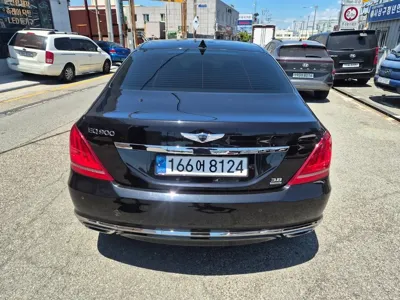 Genesis EQ900 2018, 135500 км, за 16300000 KRW