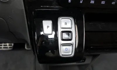 Hyundai Staria 2023, 53847 км, за 38900000 KRW - фото 9