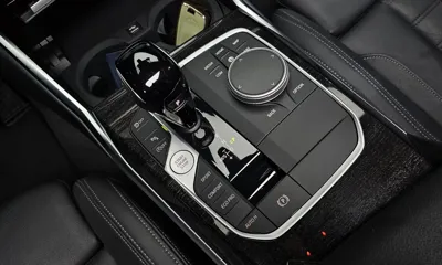 BMW 3-Series 2022, 39410 км, за 31700000 KRW - фото 9