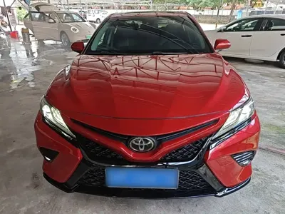 Toyota Camry 2018, 139300 км, за 72500 CNY
