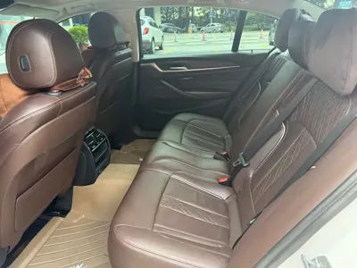 BMW 5 Series 2019, 60000 км, за 143800 CNY - фото 17
