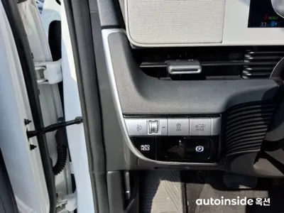 Hyundai Ioniq5 2024, 32648 км, за 38080000 KRW - фото 9