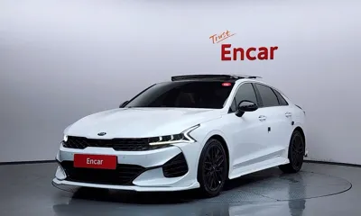 Kia K5 · 2021 год