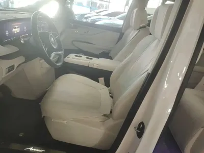 Buick GL8 Hybrid 2025, 14400 км, за 302500 CNY - фото 15