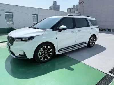 Kia Canival 2023, 68000 км, за 13680000 KRW