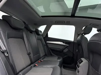 Audi Q5L 2018, 80000 км, за 113300 CNY