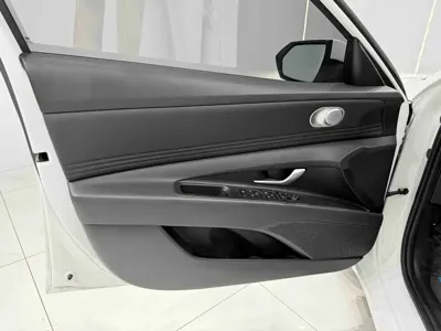 Hyundai Elantra 2022, 31000 км, за 86800 CNY - фото 7