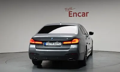 BMW 5-Series 2023, 50711 км, за 37800000 KRW