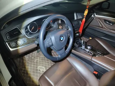BMW 5 Series 2017, 71700 км, за 103548.41 CNY - фото 11
