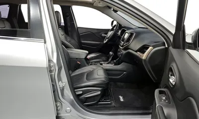Jeep Cherokee 2015, 117351 км, за 7900000 KRW - фото 11
