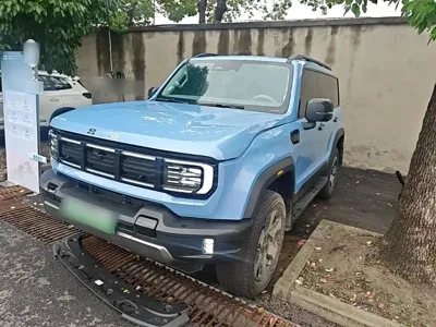Beijing Off-Road 北京越野BJ40增程 · 2025 год