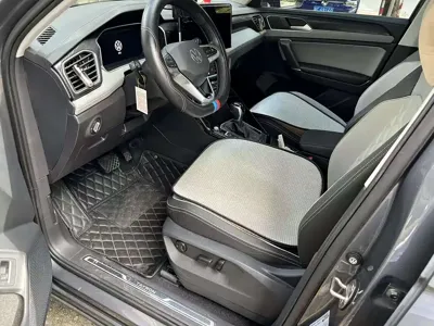 Volkswagen Tayron 2022, 11000 км, за 203800 CNY