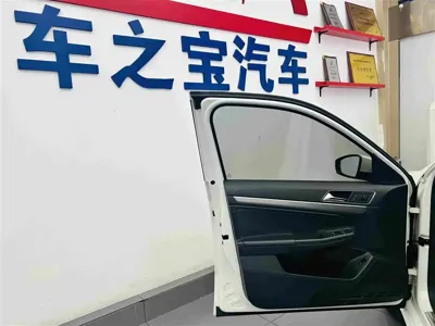 Volkswagen Lavida 2016, 136400 км, за 34800 CNY - фото 20