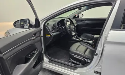 Hyundai Avante 2018, 90854 км, за 9900000 KRW - фото 10