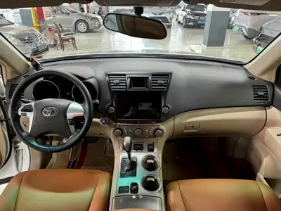 Toyota Highlander 2013, 250000 км, за 49800 CNY - фото 5