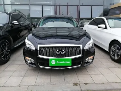 Infiniti Q70 2018, 116600 км, за 75800 CNY - фото 3