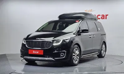Kia Canival · 2017 год