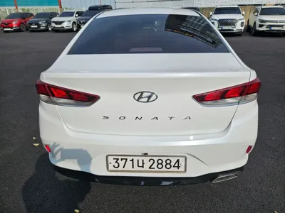 Hyundai Sonata 2019, 60936 км, за 13800000 KRW