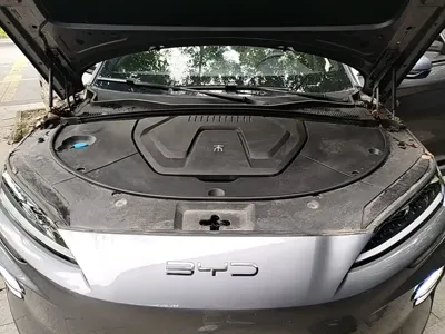 BYD PLUS New Energy 2024, 82600 км, за 89000 CNY - фото 20