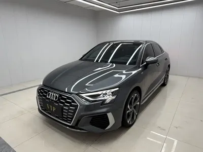 Audi A3 · 2022 год
