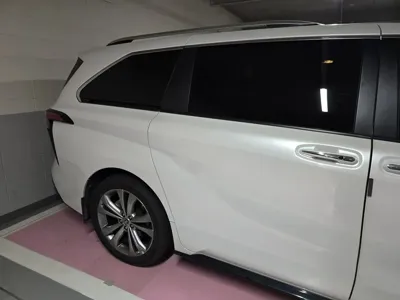Toyota Sienna 2024, 22000 км, за 55800000 KRW