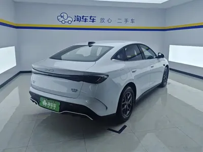 BYD 海豹06 2025, 32800 км, за 74900 CNY