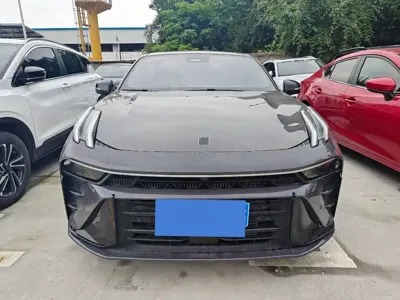 Lynk & Co 03 2025, 10000 км, за 92000 CNY