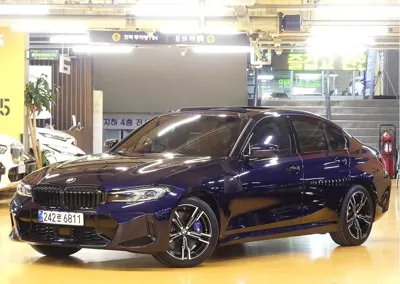 BMW 3-Series · 2025 год
