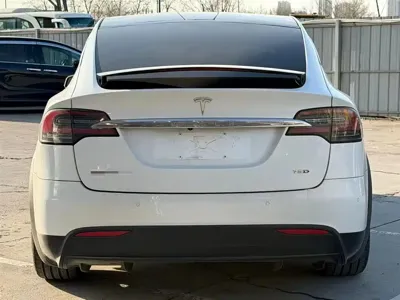 Tesla Model X 2019, 120000 км, за 153000 CNY - фото 5