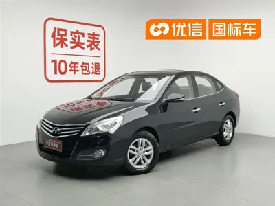 Hyundai Elantra · 2011 год