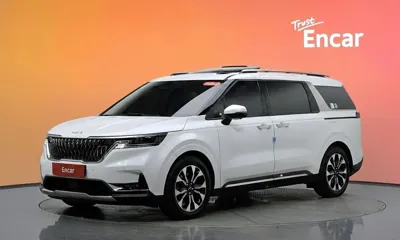 Kia Canival · 2023 год