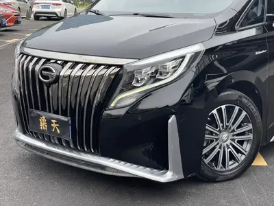 GAC Motor Trumpchi M8 2021, 70000 км, за 98800 CNY