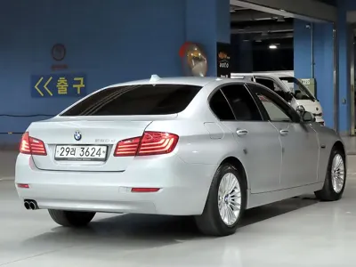 BMW 5-Series 2015, 123690 км, за 12500000 KRW