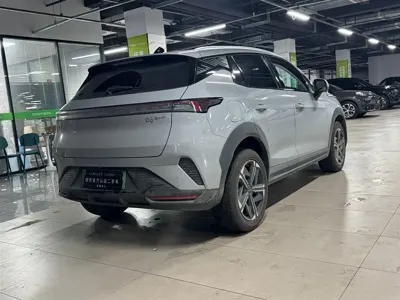 Lynk & Co 06 EM-P 2026, 11000 км, за 72500 CNY - фото 9