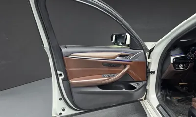 BMW 5-Series 2018, 129090 км, за 23800000 KRW - фото 24