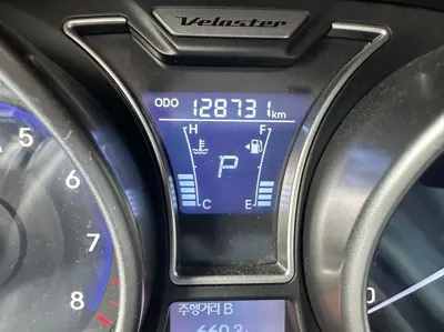 Hyundai Veloster 2012, 128706 км, за 4500000 KRW - фото 8