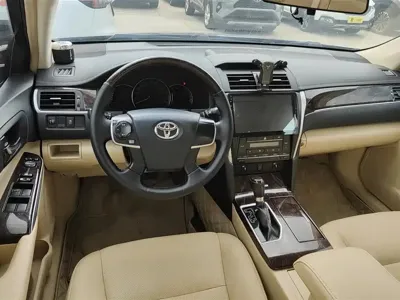 Toyota Camry 2016, 142200 км, за 60599 CNY - фото 12