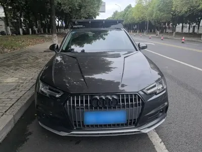 Audi A4 (Import) 2017, 141000 км, за 95800 CNY