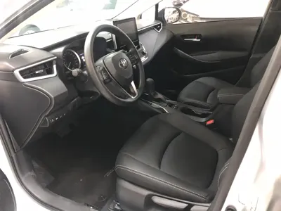 Toyota Corolla 2022, 37000 км, за 86800 CNY