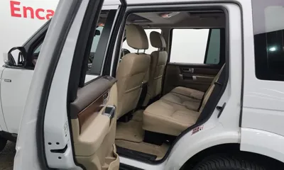 Land Rover Discovery 2016, 180195 км, за 23500000 KRW - фото 19