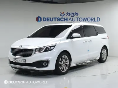 Kia Canival · 2015 год