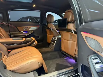 Mercedes-Benz S-Class 2018, 150000 км, за 429900 CNY - фото 13