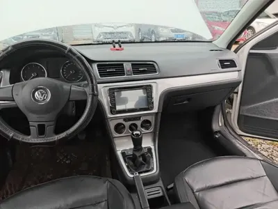 Volkswagen Lavida 2016, 65800 км, за 22799 CNY - фото 13
